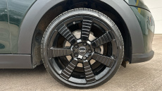 MINI Hatchback 1.5 Cooper Resolute Edition Premium 5dr Auto Petrol Hatchback